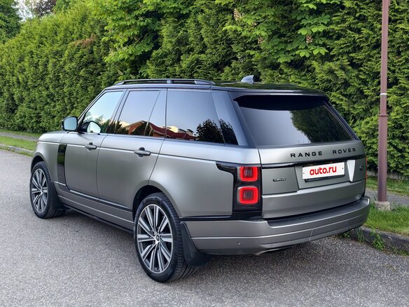 2018 Land Rover Range Rover IV Рестайлинг, бежевый, 7999908 рублей - вид 1