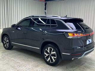 2023 Volkswagen Tayron I Рестайлинг, чёрный, 2350000 рублей, вид 5