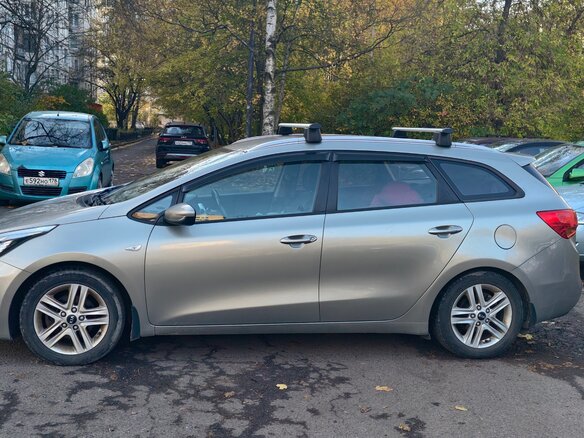 2016 Kia Ceed II Рестайлинг, серебристый - вид 3