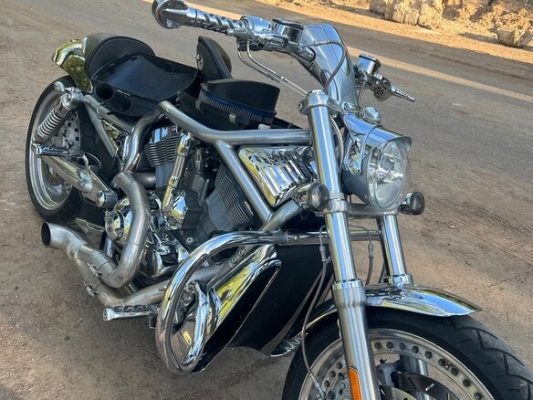 2003 Harley-Davidson V-Rod, серебристый, 1050000 рублей - вид 5