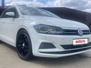 2018 Volkswagen Polo VI (EU Market), белый, 1349000 рублей, вид 1