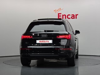 2023 Audi Q5 45 TFSI II (FY) Рестайлинг, чёрный, 5500008 рублей, вид 3