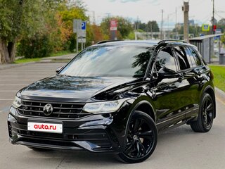 2021 Volkswagen Tiguan II Рестайлинг, чёрный, 3650000 рублей, вид 1