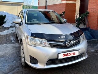 2013 Toyota Corolla Fielder XI (E160, E170, E180), серебристый, 900000 рублей, вид 2