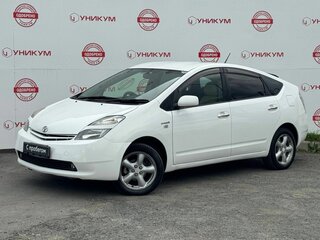 2010 Toyota Prius JDM II Рестайлинг (XW20), белый, 679000 рублей, вид 1