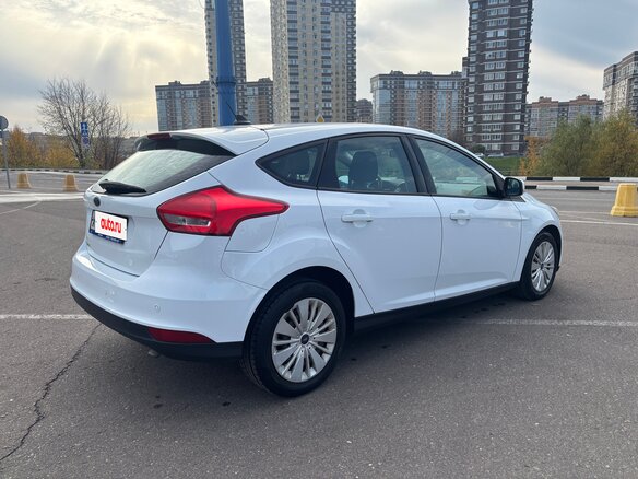 2018 Ford Focus III Рестайлинг, белый - вид 5
