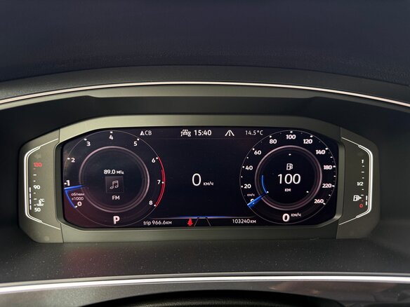 2021 Volkswagen Tiguan II Рестайлинг, коричневый, 2990000 рублей - вид 32