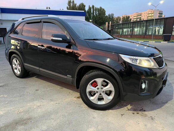 2013 Kia Sorento II Рестайлинг, чёрный, 1460000 рублей - вид 1