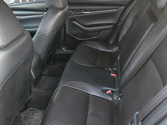 2019 Mazda 3 IV (BP), синий, 2250000 рублей - вид 20