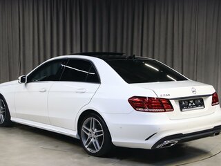 2014 Mercedes-Benz E-Класс 250 IV (W212, S212, C207) Рестайлинг, белый, 1899000 рублей, вид 4
