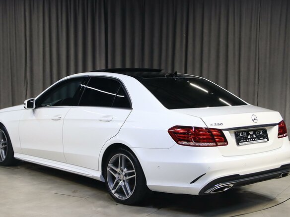 2014 Mercedes-Benz E-Класс 250 IV (W212, S212, C207) Рестайлинг, белый, 1899000 рублей - вид 3