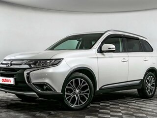 2016 Mitsubishi Outlander III Рестайлинг 2, белый, 1750000 рублей, вид 1