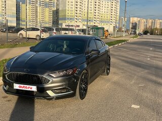 2016 Ford Fusion (North America) II Рестайлинг, серый, 1500000 рублей, вид 4