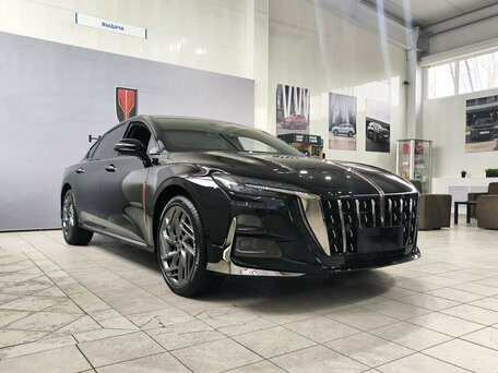 Hongqi H6