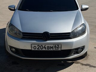 2009 Volkswagen Golf VI, серебристый, 750000 рублей, вид 1