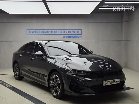2023 Kia K5 III, серый, 2180000 рублей, вид 1