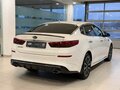 2018 Kia Optima IV Рестайлинг, белый, 1877000 рублей - вид 5
