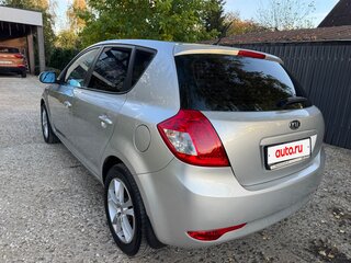 2011 Kia Ceed I Рестайлинг, серебристый, 595000 рублей, вид 3