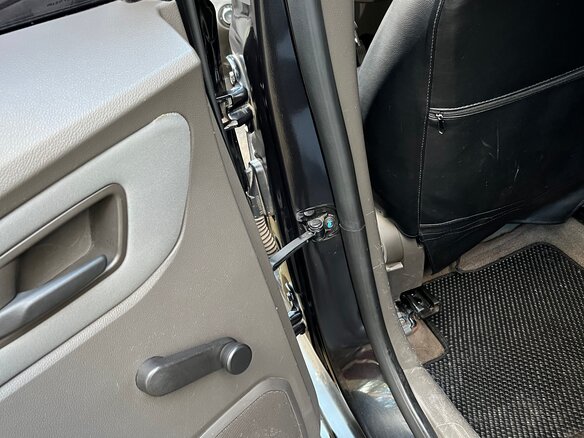2013 Chevrolet Cobalt II, чёрный, 474000 рублей - вид 20