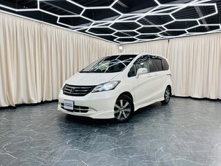 2010 Honda Freed I, белый, 1079000 рублей, вид 1