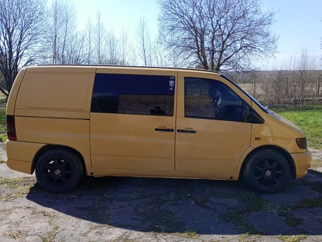 1998 Mercedes-Benz Vito, жёлтый, 470000 рублей, вид 4