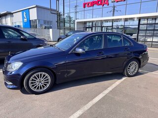 2012 Mercedes-Benz C-Класс 180 BlueEFFICIENCY III (W204) Рестайлинг, синий, 1500000 рублей, вид 4