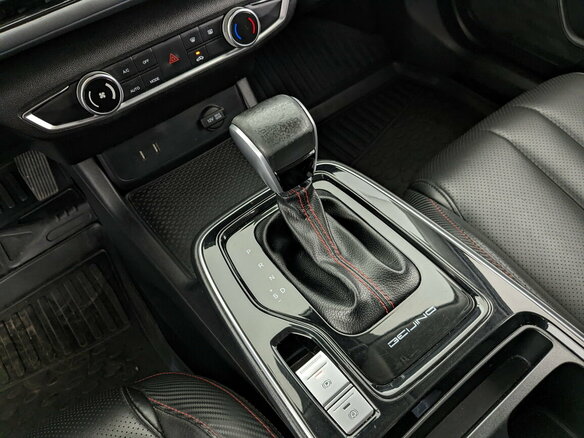 2023 BAIC U5 Plus, жёлтый, 650000 рублей - вид 25