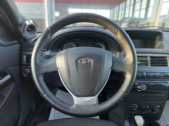 2016 Lada (ВАЗ) Priora I Рестайлинг, коричневый, 439000 рублей - вид 15