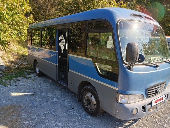 2005 Hyundai County, синий, 1000000 рублей - вид 2