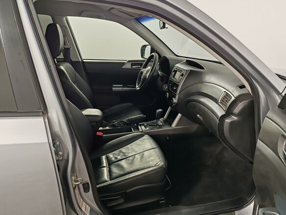 2012 Subaru Forester III Рестайлинг, серебристый, 1099000 рублей - вид 19