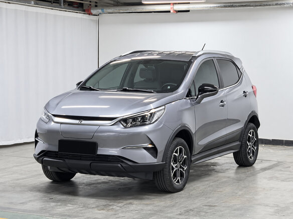 2022 BYD Yuan Pro (50 kWh) I Рестайлинг 2 (Pro), серый - вид 1