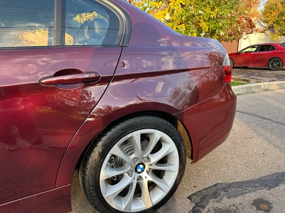 2007 BMW 3 серии 330i V (E90/E91/E92/E93), красный, 1050000 рублей - вид 15