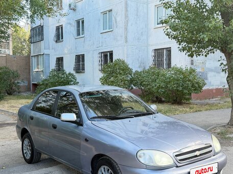 2009 Chevrolet Lanos I, серебристый, 140000 рублей, вид 2
