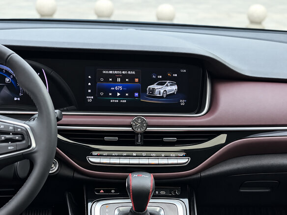 2022 GAC Trumpchi M6 Pro, чёрный, 1680000 рублей - вид 15
