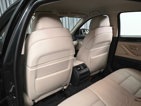2011 BMW 5 серии 530d xDrive VI (F10/F11/F07), чёрный - вид 10