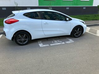 2014 Kia Ceed II, белый, 1000000 рублей, вид 2