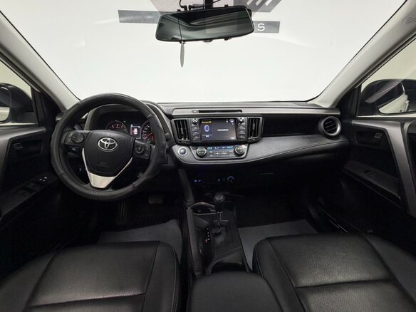 2016 Toyota RAV4 IV (XA40) Рестайлинг, белый - вид 11