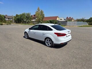 2013 Ford Focus III, белый, 750000 рублей, вид 5
