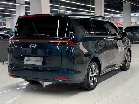 2021 GAC Trumpchi M6, синий, 1877000 рублей, вид 4