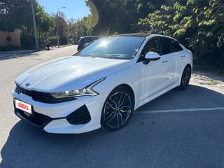 2020 Kia K5 III, белый, 2580000 рублей, вид 1
