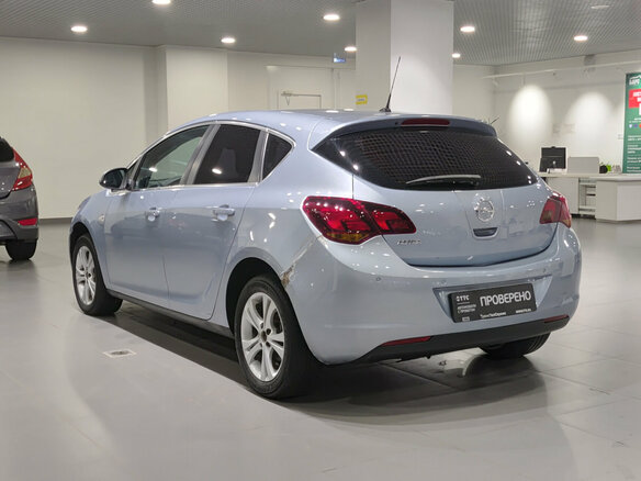 2011 Opel Astra J, серый, 495000 рублей - вид 6