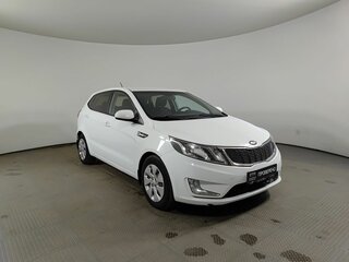 2015 Kia Rio III, белый, 995000 рублей, вид 3