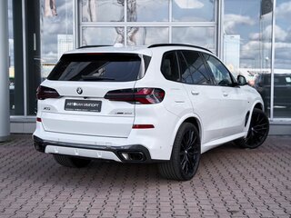 2025 BMW X5 30d IV (G05/G18) Рестайлинг, белый, 14499900 рублей, вид 3