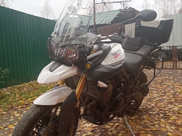 2011 Triumph Tiger 800, белый, 550000 рублей - вид 6
