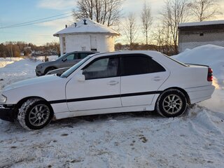 1994 Mercedes-Benz C-Класс 180 (PMS) I (W202), белый, 200000 рублей, вид 2