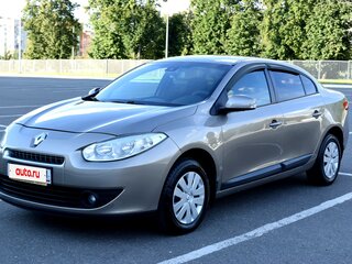 2011 Renault Fluence I, бежевый, 660000 рублей, вид 3