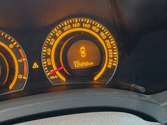2008 Toyota Auris I, серебристый, 650000 рублей - вид 8