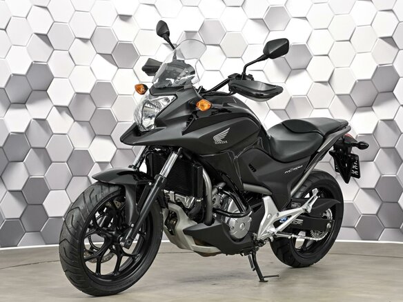 2013 Honda NC 700X, чёрный, 617000 рублей - вид 1