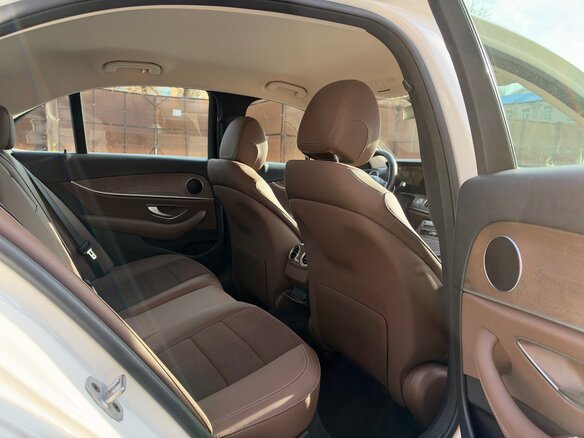 2021 Mercedes-Benz E-Класс 300 d V (W213, S213, C238) Рестайлинг, белый, 4900000 рублей - вид 35
