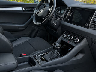 2021 Skoda Karoq I, серый, 2200000 рублей, вид 3